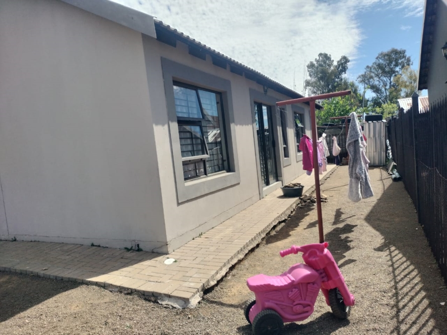 3 Bedroom Property for Sale in Bloemspruit Free State
